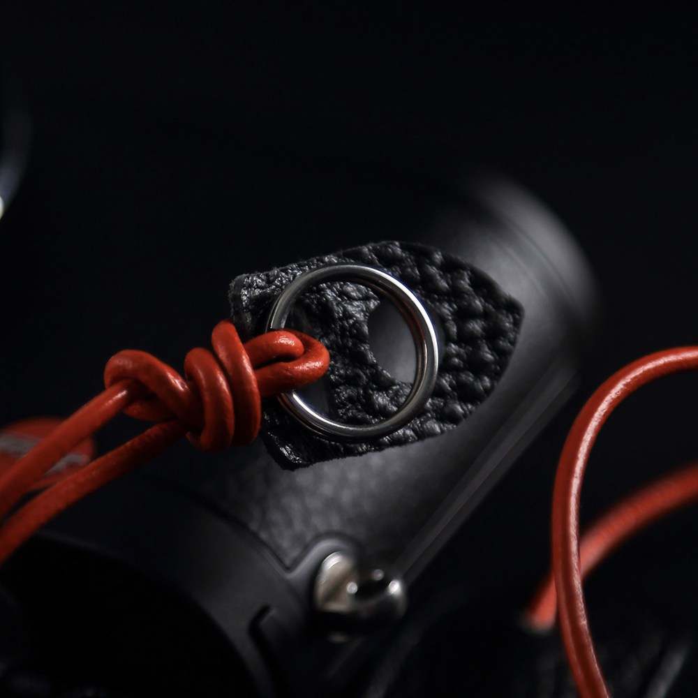富士フイルム X-Half XM5、ライカ III、リコー  - Camera Strap Leather のレビューと価格